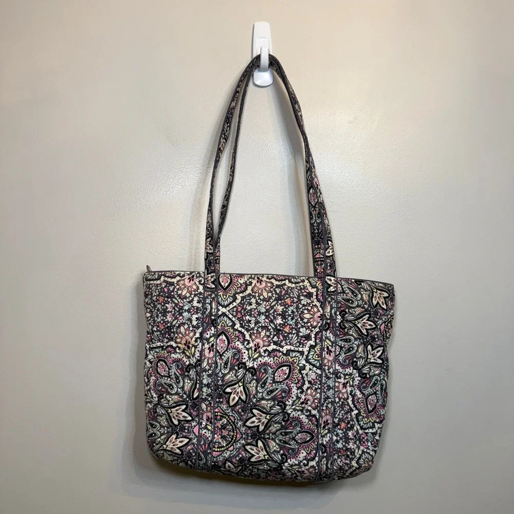 Vera Bradley Bonbon Medallion Paisley Print Quilted Cotton Zip Tote Shoulder Bag